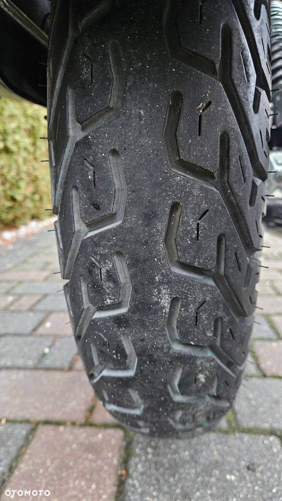 Suzuki Intruder - 18