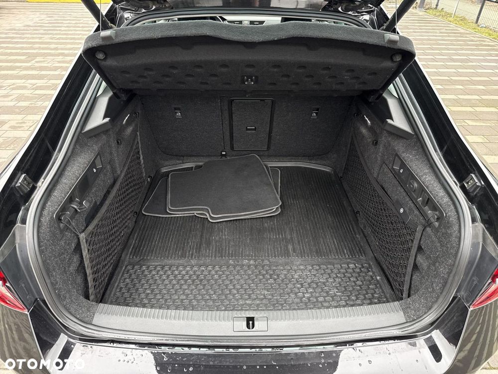 Skoda Superb 2.0 TSI Style DSG - 26