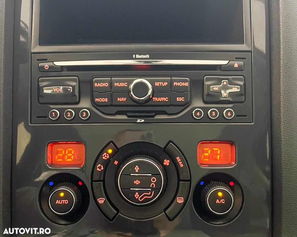 Peugeot 5008 1.6 HDI Confort Pack - 15