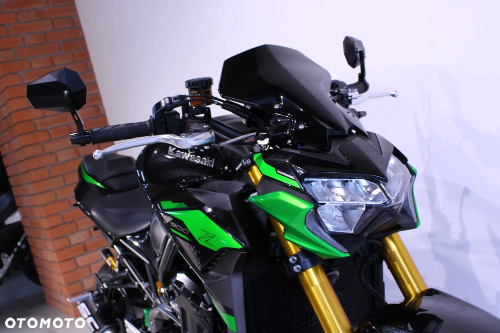 Kawasaki Z 900 - 16