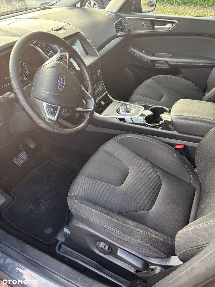 Ford S-Max 2.0 TDCi Titanium PowerShift - 12