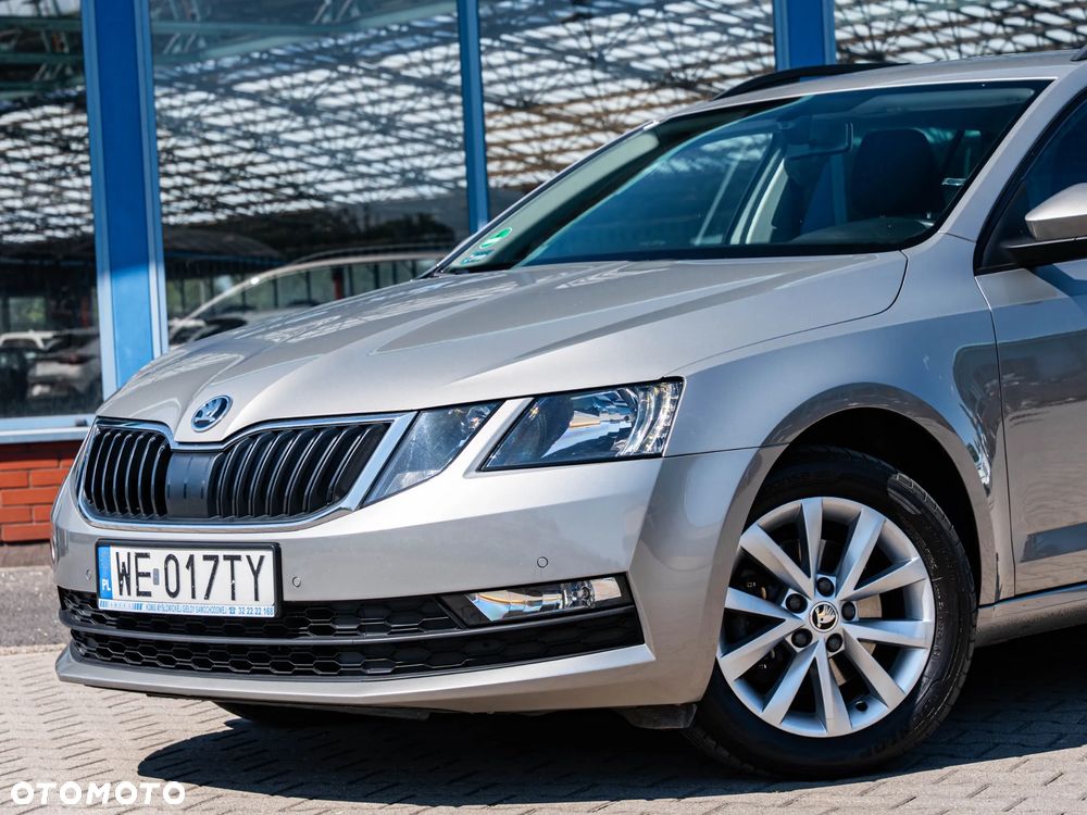 Skoda Octavia 1.5 TSI ACT Ambition - 5