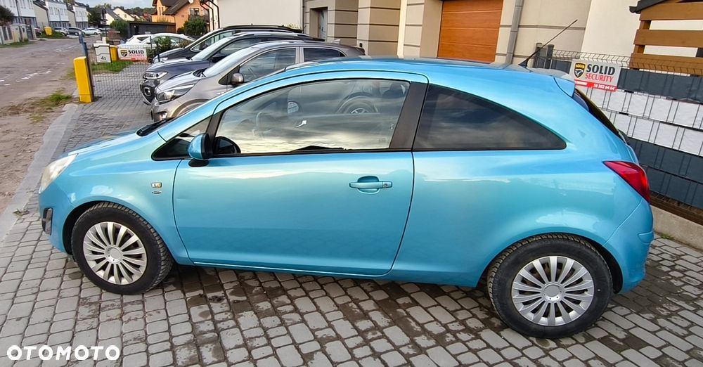 Opel Corsa - 3