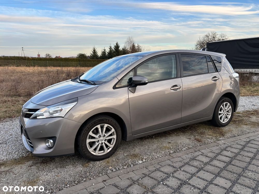 Toyota Verso 1.6 D-4D 5-Sitzer Start/Stop Edition S+ - 13