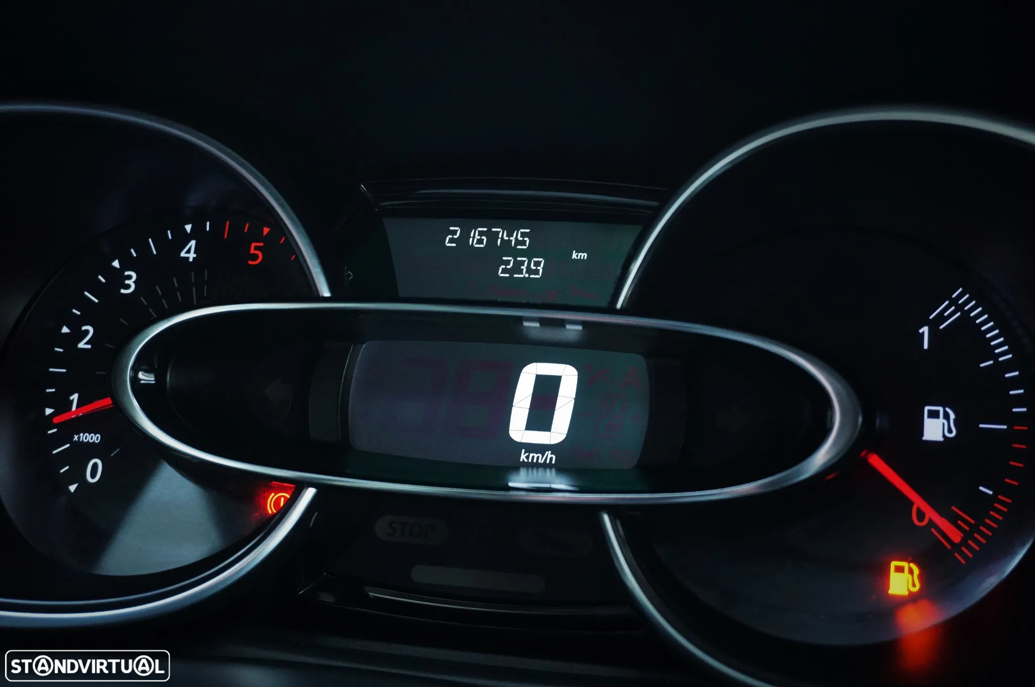Renault Clio Sport Tourer 1.5 dCi GT Line - 26