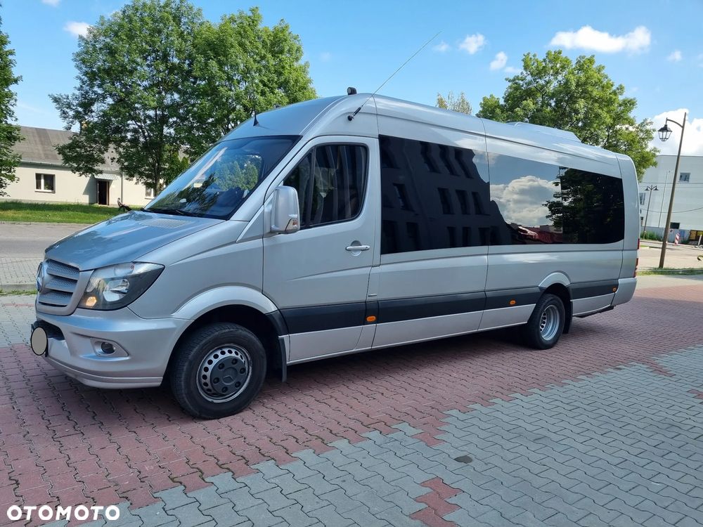 Mercedes-Benz Sprinter - 1