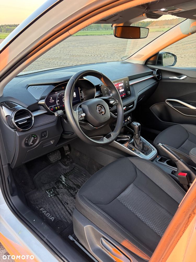 Skoda Fabia 1.0 TSI DSG Style - 10
