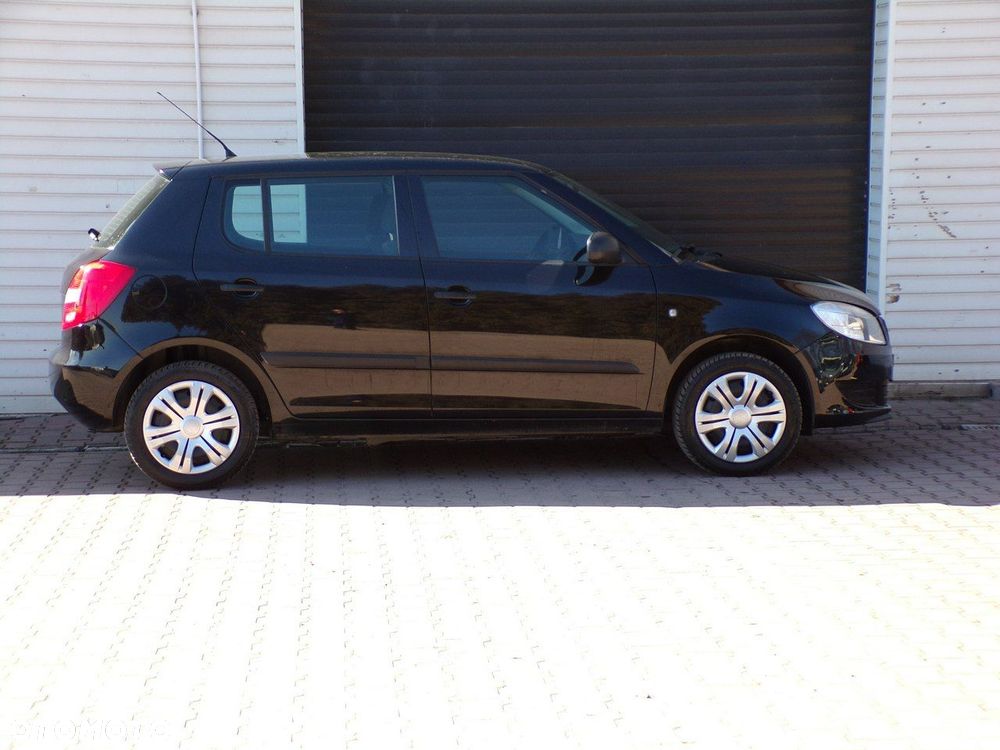 Skoda Fabia - 9