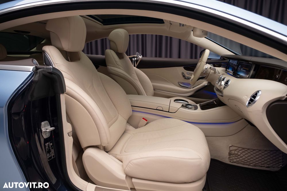 Mercedes-Benz S 400 4MATIC Aut - 38