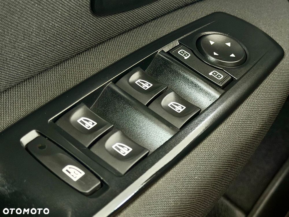 Renault Scenic - 7