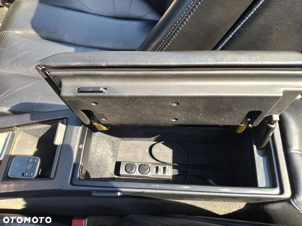 Mercedes-Benz SL - 29