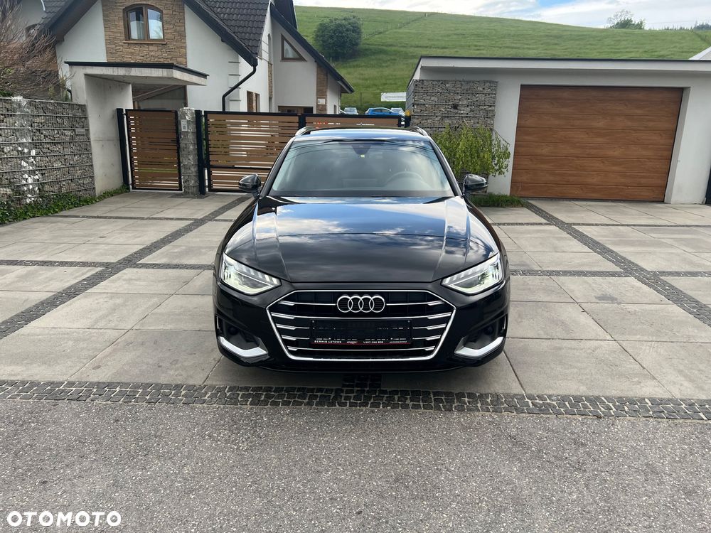 Audi A4 Avant 30 TDI S tronic - 2