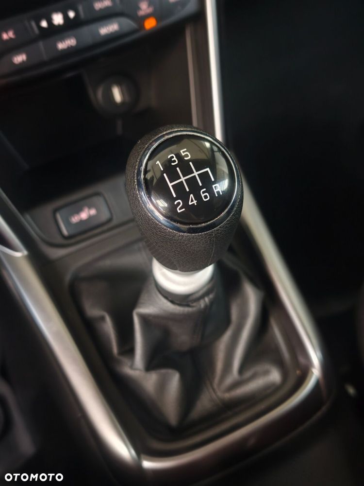 Suzuki S-Cross - 27