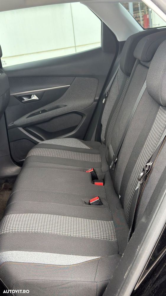 Peugeot 3008 1.6 BlueHDI FAP EAT6 STT Active - 18