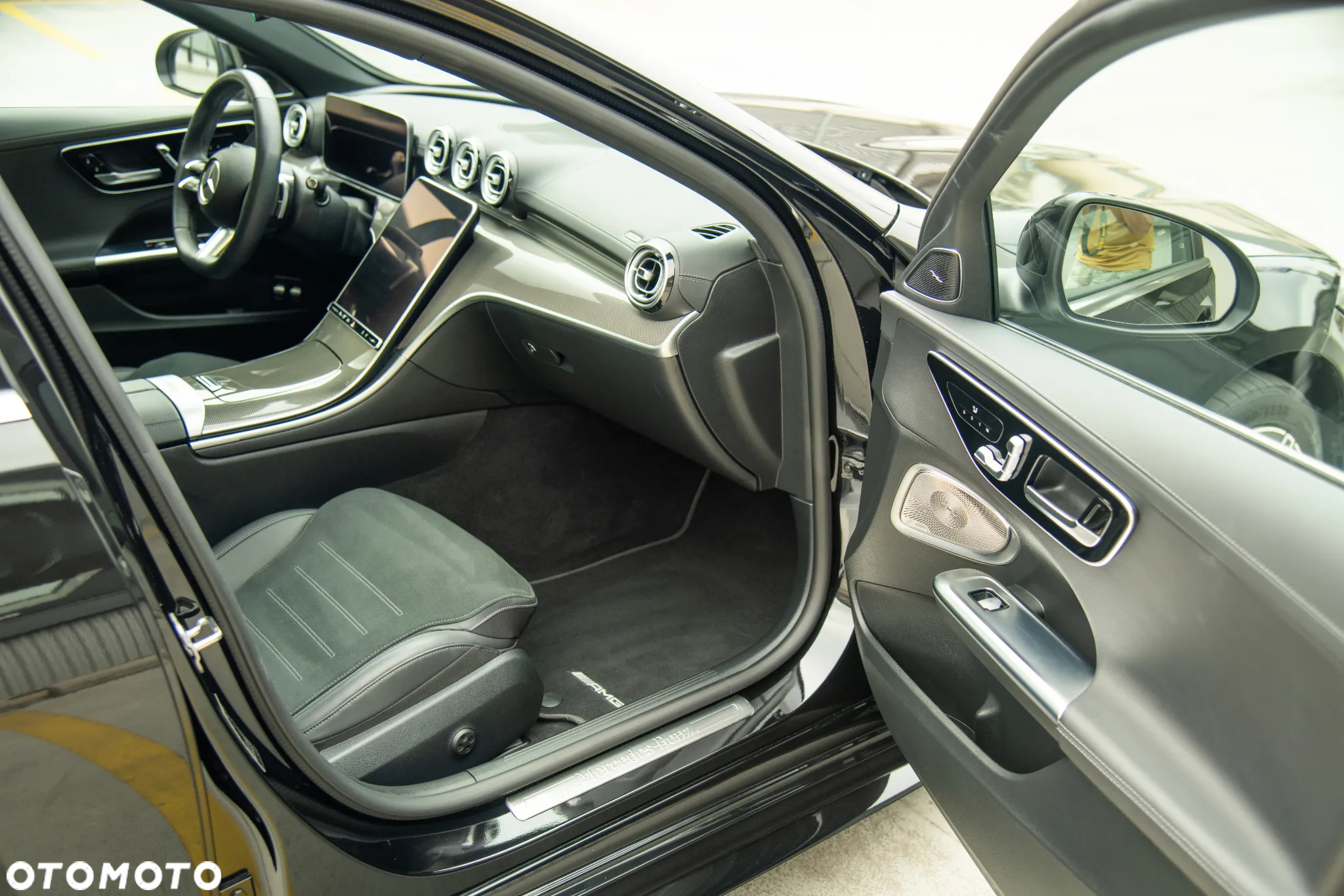 Mercedes-Benz Klasa C 300 e 9G-TRONIC Edition AMG Line - 27