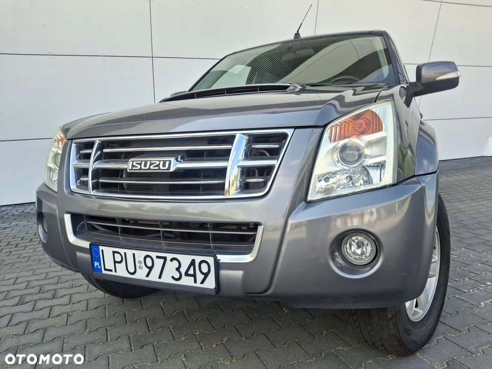 Isuzu D-Max 4x4 Double Cab Custom - 2
