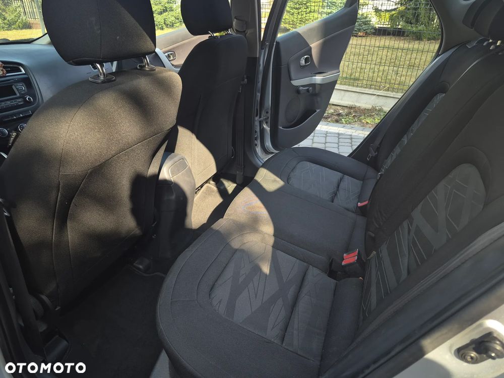 Kia Ceed 1.4 CVVT Dream Team Edition - 22