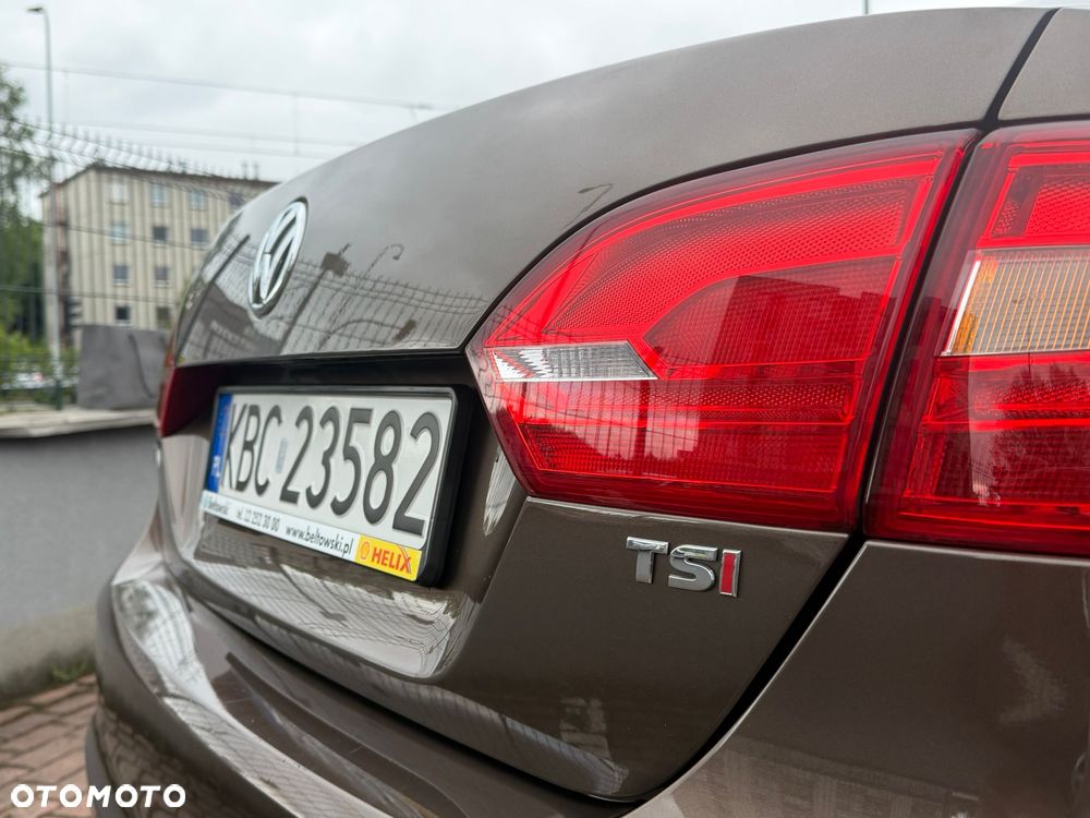 Volkswagen Jetta 1.4 TSI Highline Optimum - 29