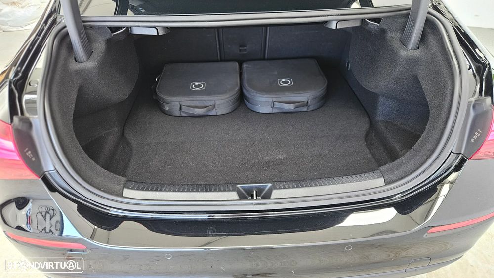 Mercedes-Benz A 250 Limousine e Style Plus - 21