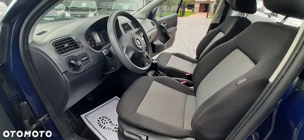 Volkswagen Polo - 34