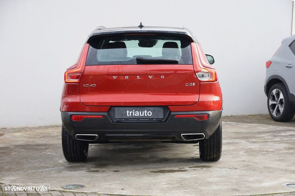 Volvo XC 40 2.0 D3 R-Design Geartronic - 3