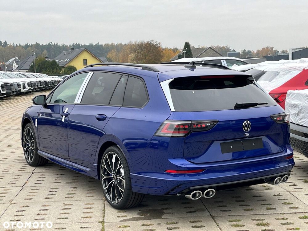 Volkswagen Golf - 4