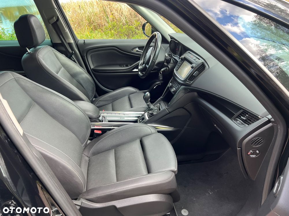 Opel Zafira 1.4 Turbo Business Innovation - 11