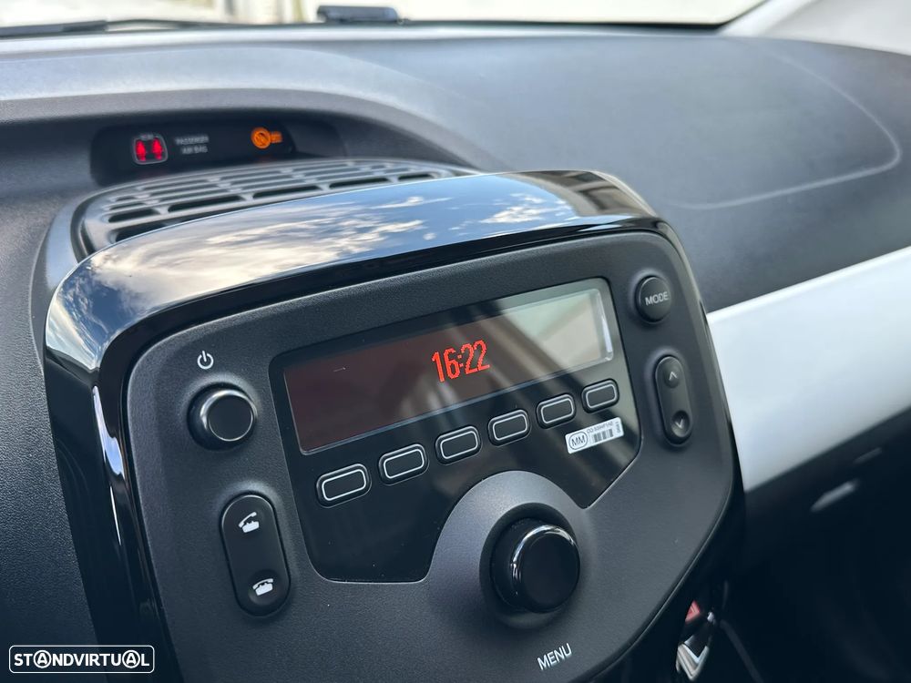 Peugeot 108 1.0 VTi Style - 23