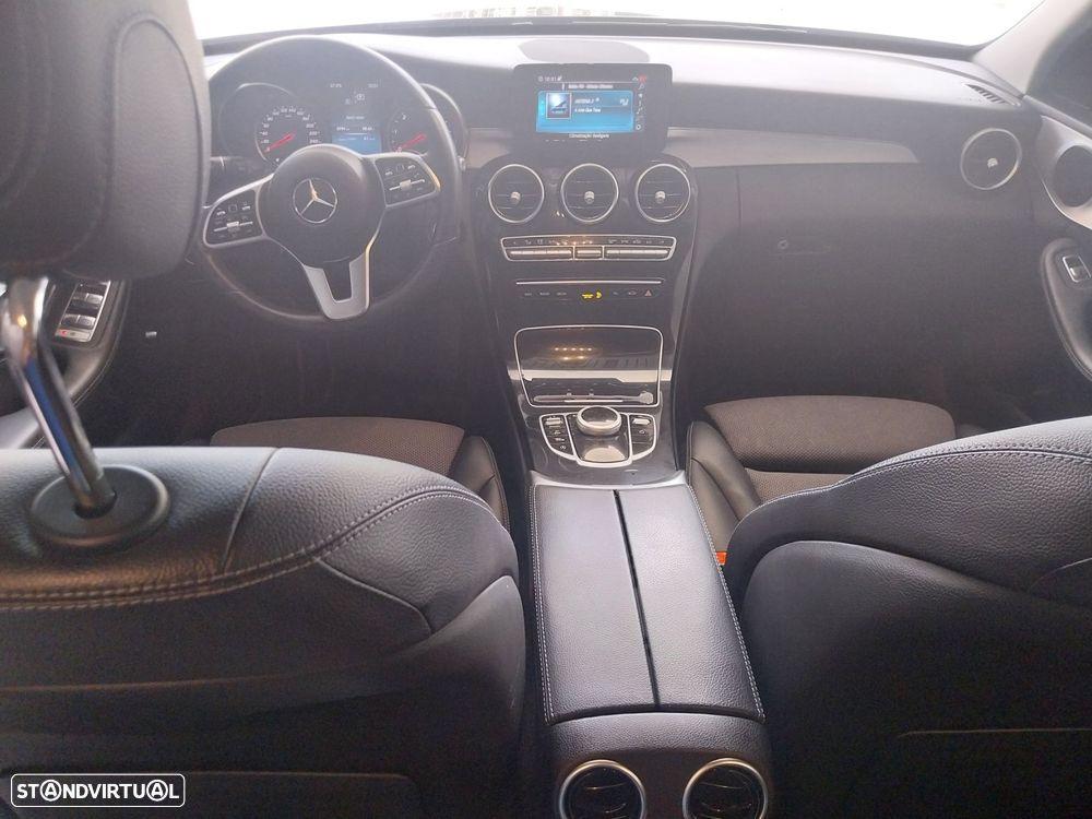 Mercedes-Benz C 200 - 10