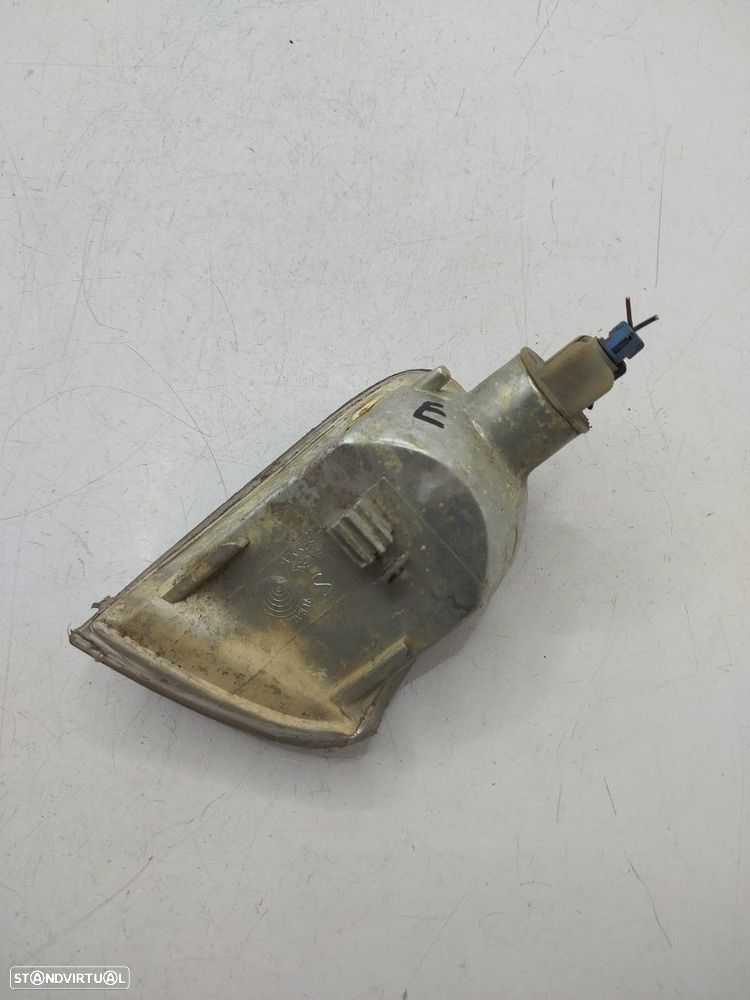 Farolim De Pisca Frente Esq Opel Astra F (56_, 57_) - 2