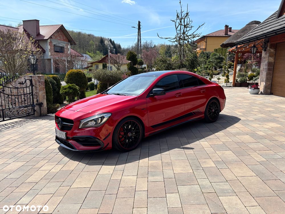 Mercedes-Benz CLA - 1