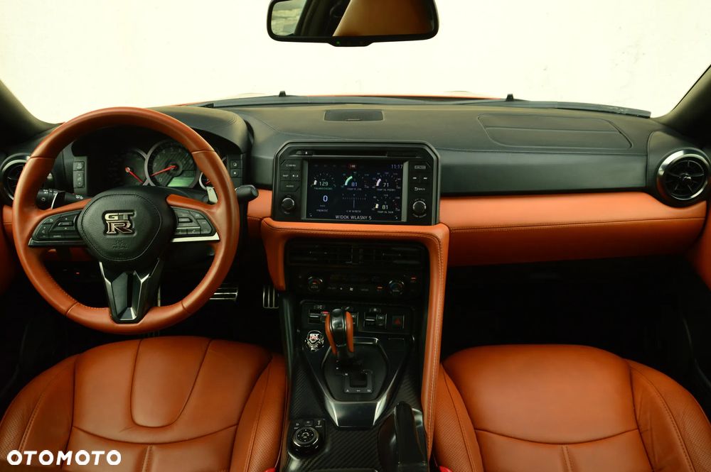 Nissan GT-R Prestige - 3