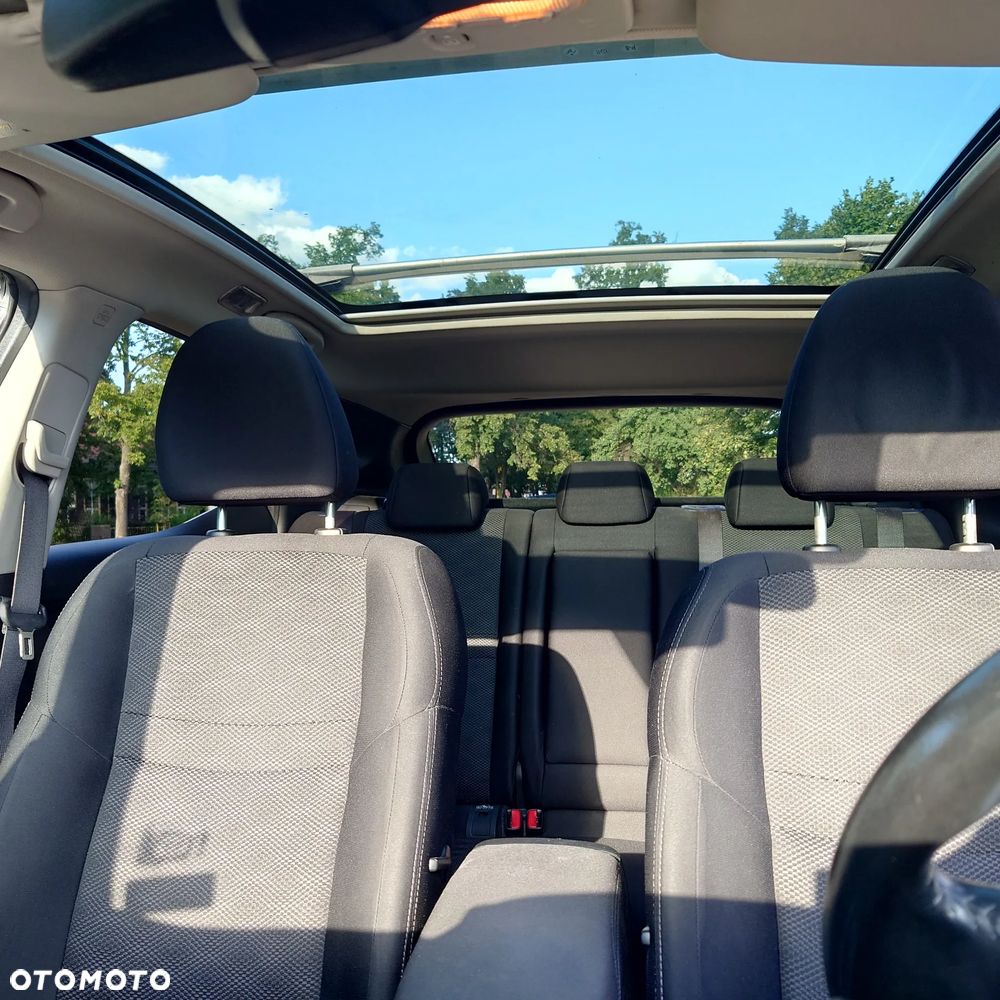 Nissan Qashqai 1.6 DCi N-Connecta - 21