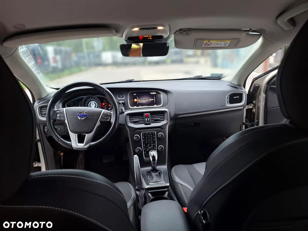 Volvo V40 D3 Drive-E Dynamic Edition - 24