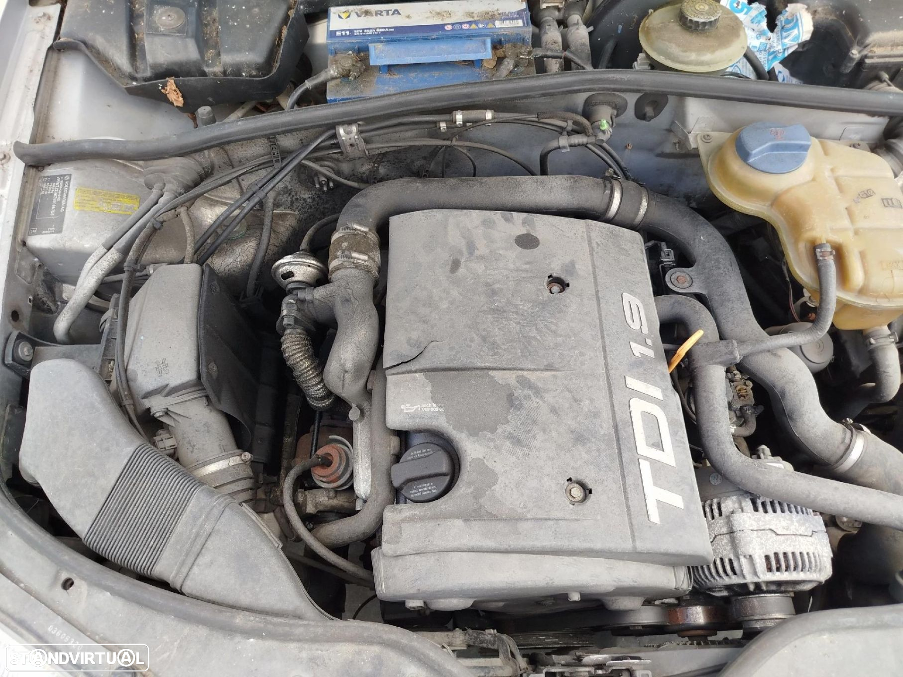 Para peças VOLKSWAGEN Passat (3B2) - 9