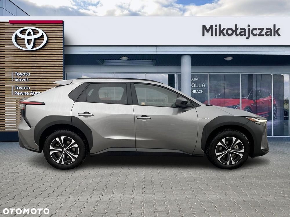 Toyota bZ4X 71.4kWh 4x4 Prestige - 11