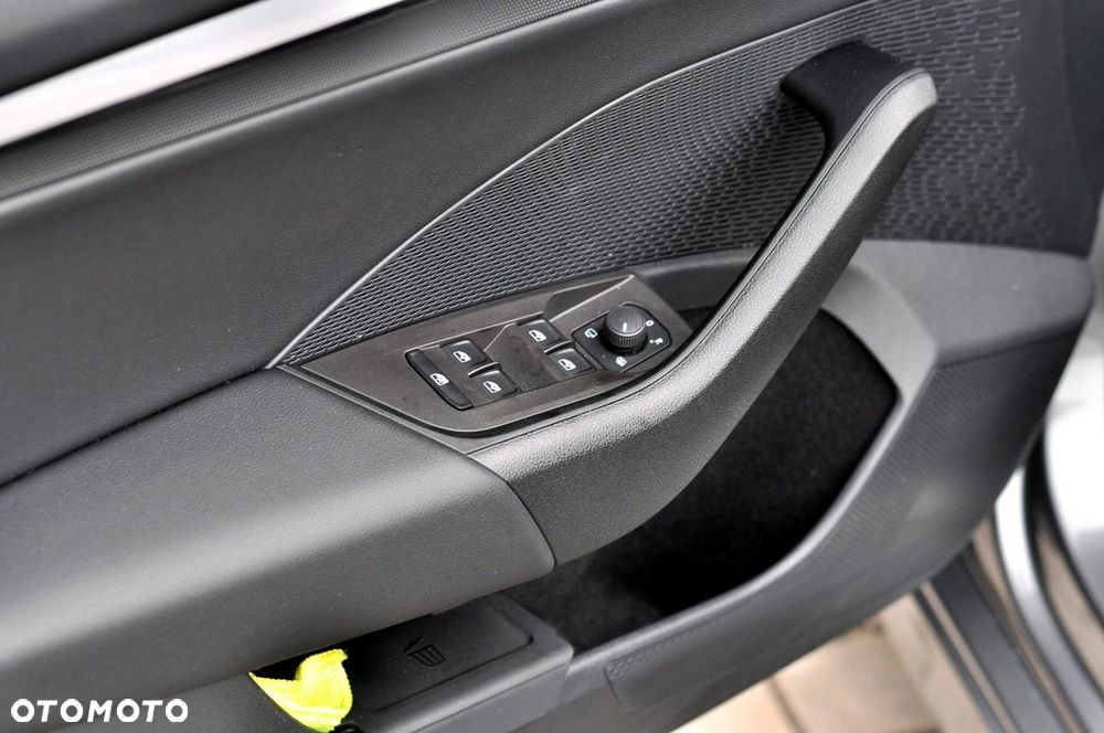 Skoda Octavia 1.0 TSI Active - 21