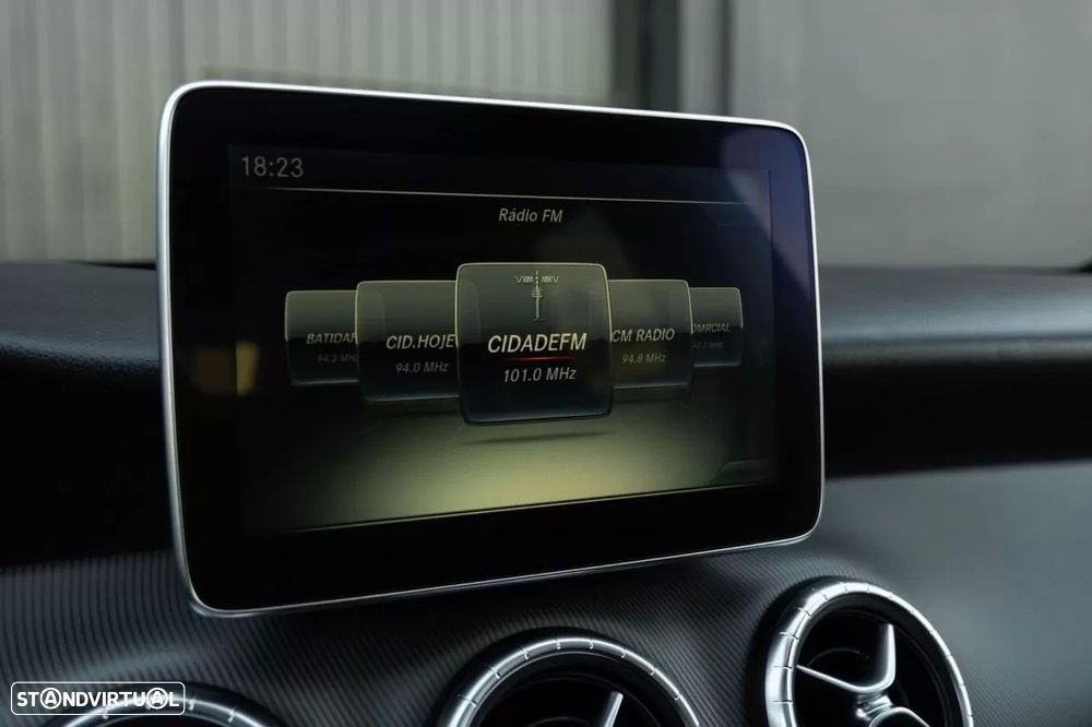 Mercedes-Benz CLA 200 - 23