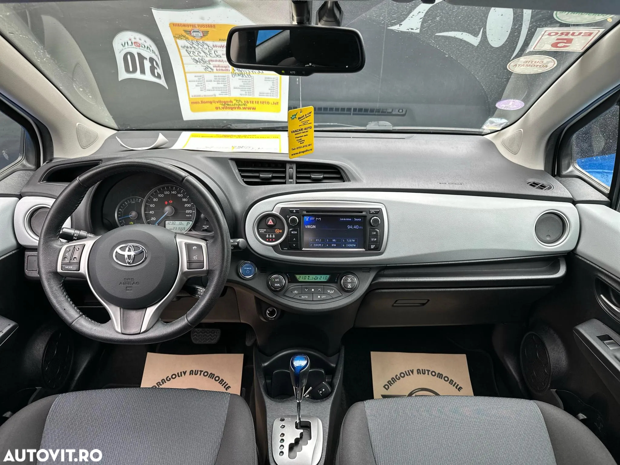 Toyota Yaris - 6