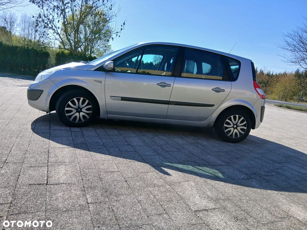 Renault Scenic 1.6 16V Authentique Dynamique - 3
