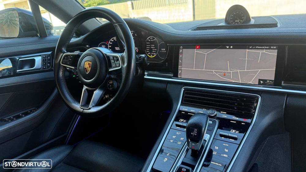 Porsche Panamera 4 E-Hybrid - 27