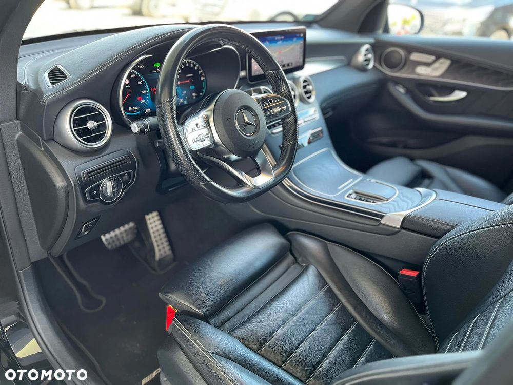 Mercedes-Benz GLC 300 e 4-Matic - 10