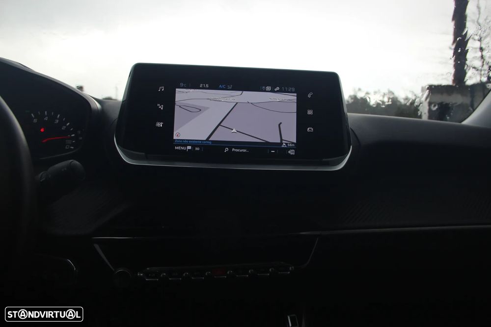 Peugeot 2008 PureTech 130 EAT8 Active - 11