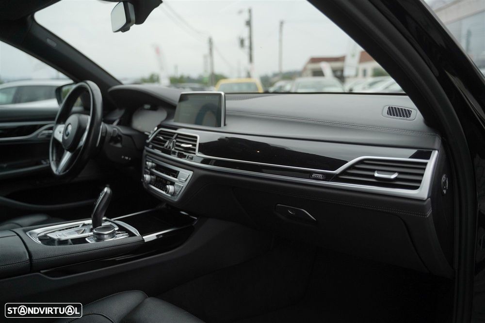 BMW 750 Ld xDrive Pack M Auto - 42