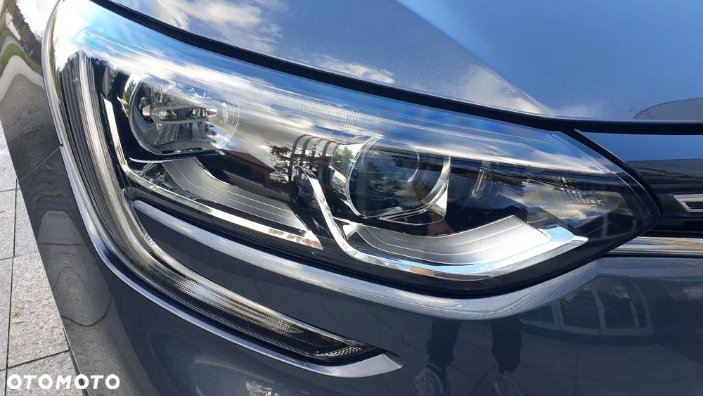 Renault Megane ENERGY TCe 130 EDC BOSE EDITION - 26