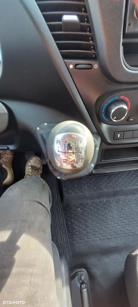 Iveco DAILY 35S13 - 25