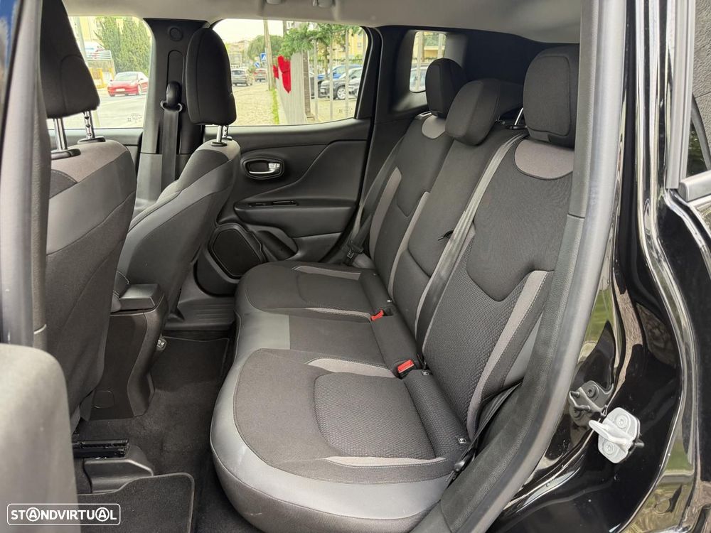 Jeep Renegade 1.0 T Limited - 9