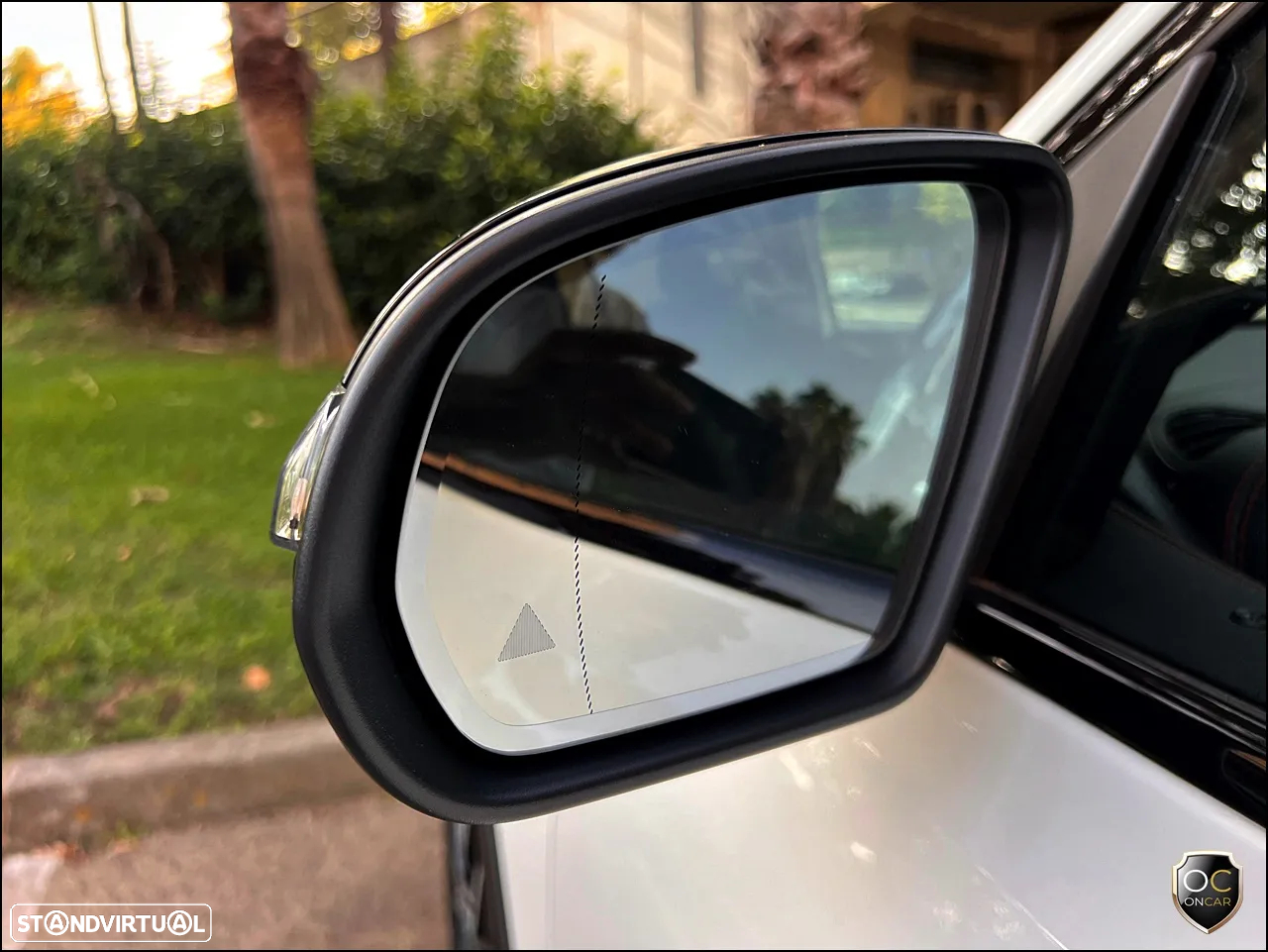 Mercedes-Benz EQB 300 4Matic AMG Line - 27