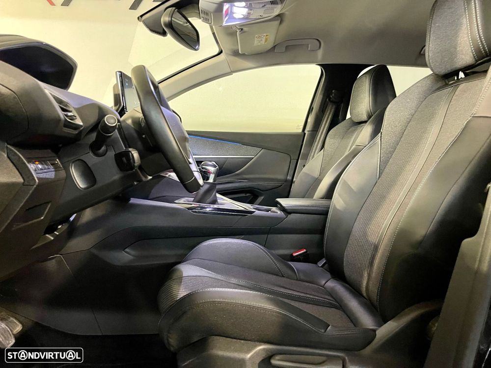 Peugeot 3008 1.5 BlueHDi Allure - 28