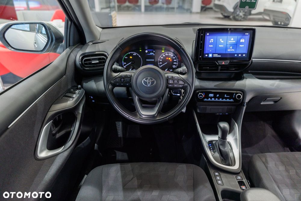 Toyota Yaris - 24